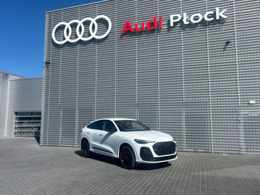 AUDI Q5-SPORTBACK